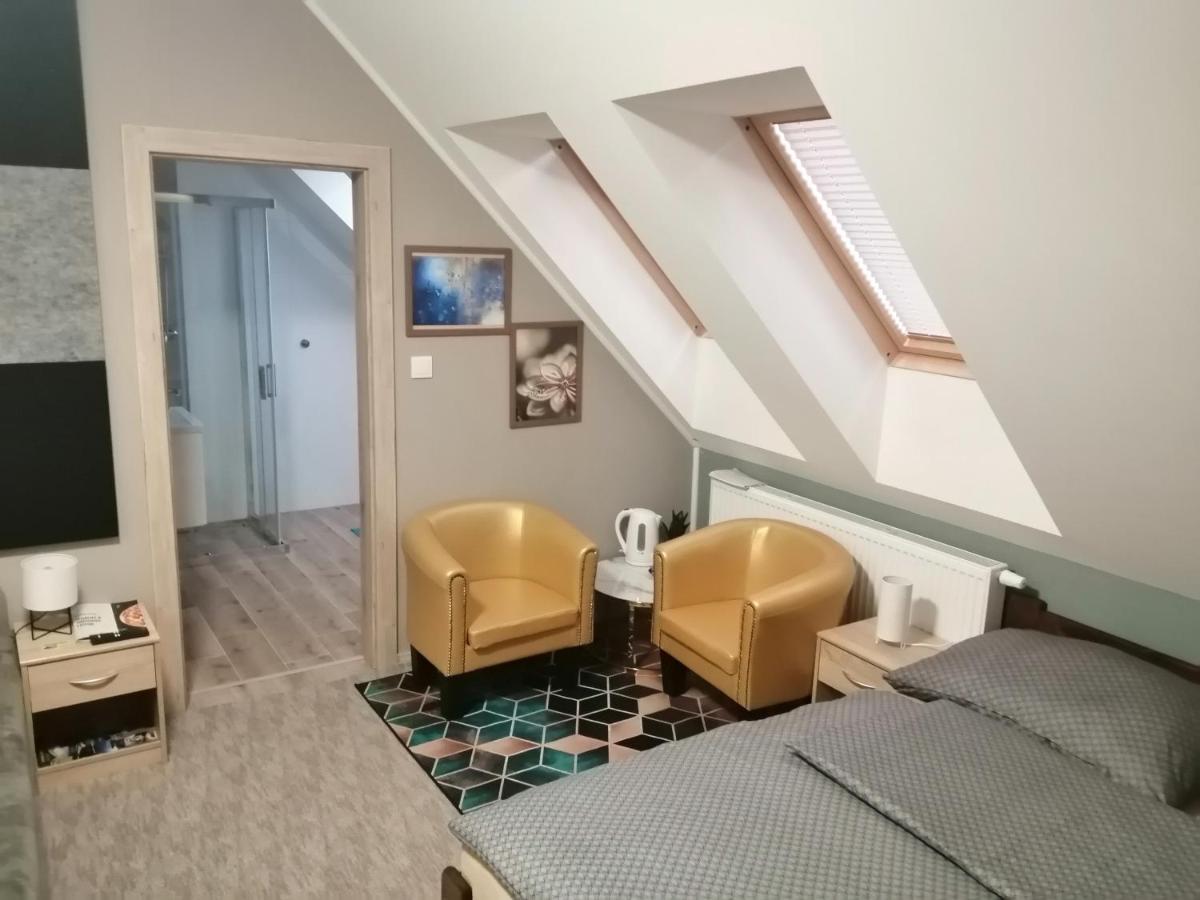 Apartmany Pietro Oravsky Podzamok Bagian luar foto